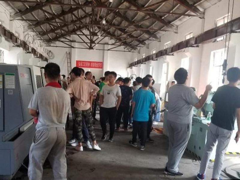 车工培训中-02