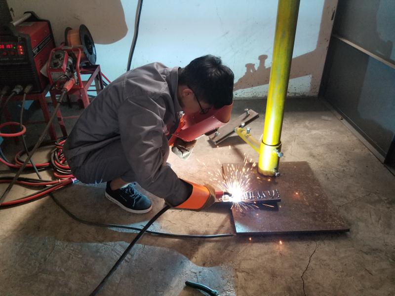 焊工培训中